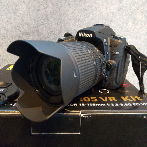 Nikon Digital Slrs D90 18-105 Vr Kit