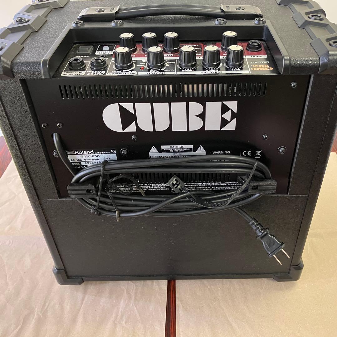 Roland Guitar Amplifiers Cube-20Xl