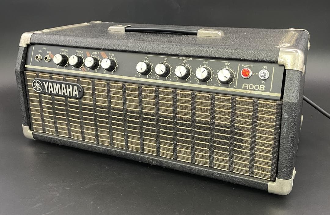 Yamaha Bass Amps F100B R8Sd395