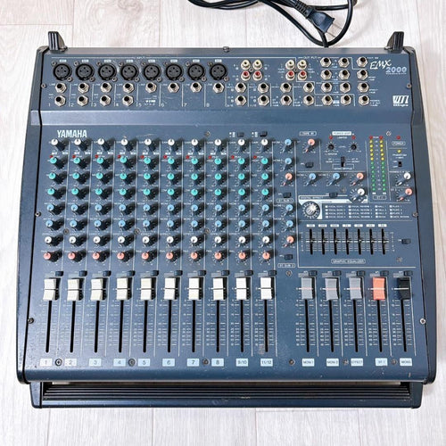 Yamaha Powered Mixer Emx2000 12Ch
