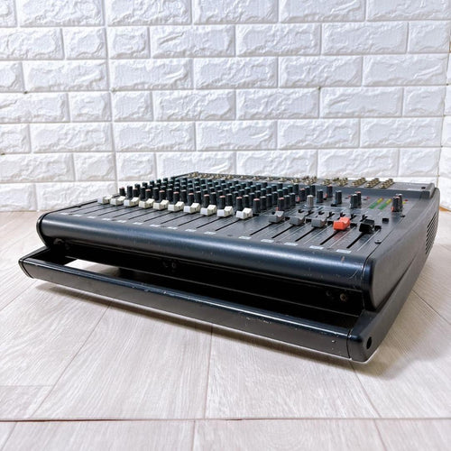 Yamaha Powered Mixer Emx2000 12Ch