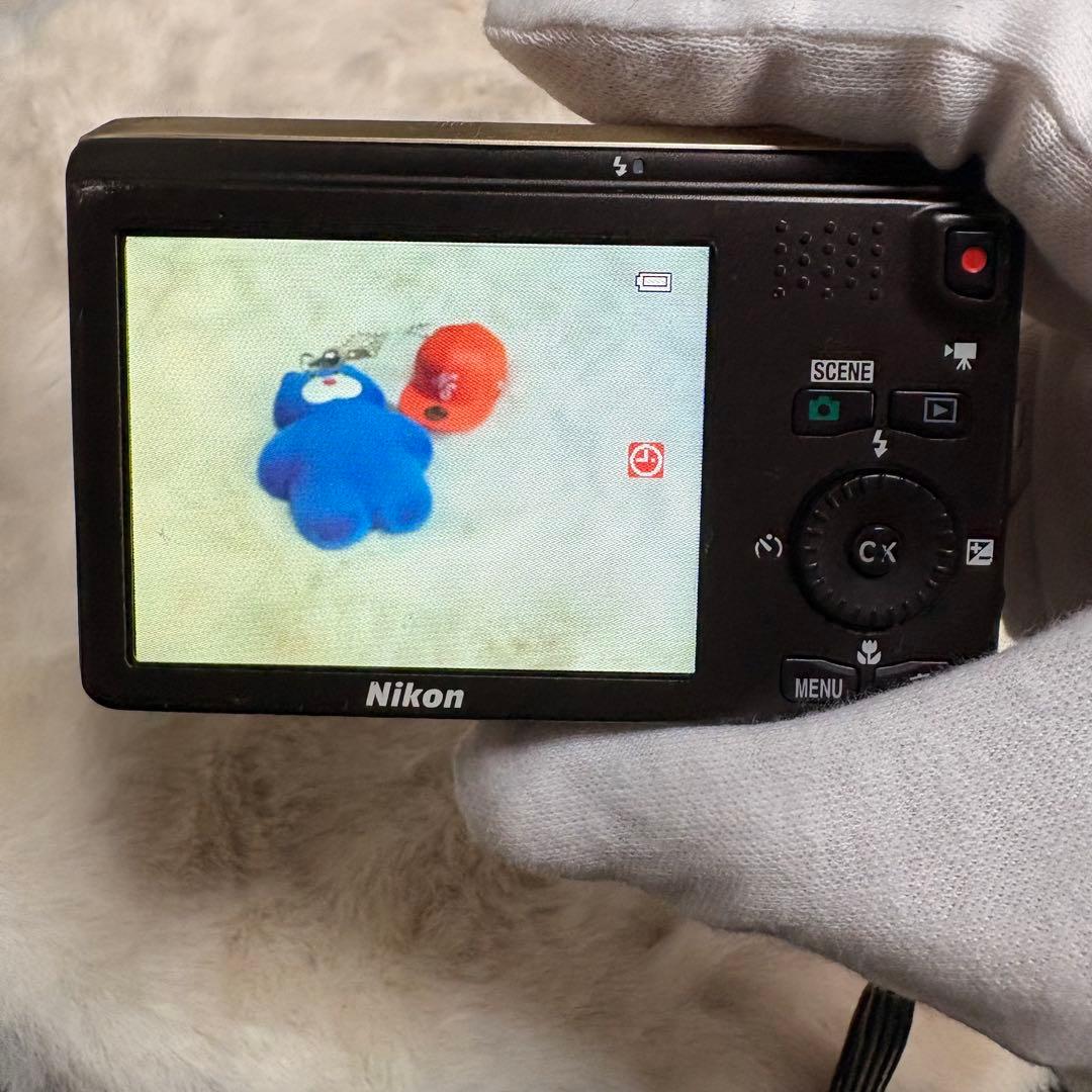 Nikon Compact Digital Camera Coolpix S6300
