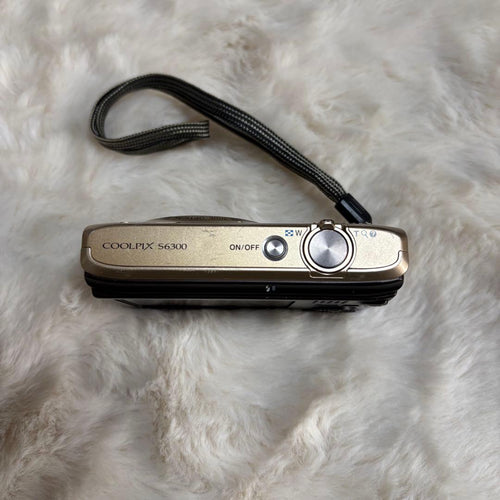 Nikon Compact Digital Camera Coolpix S6300