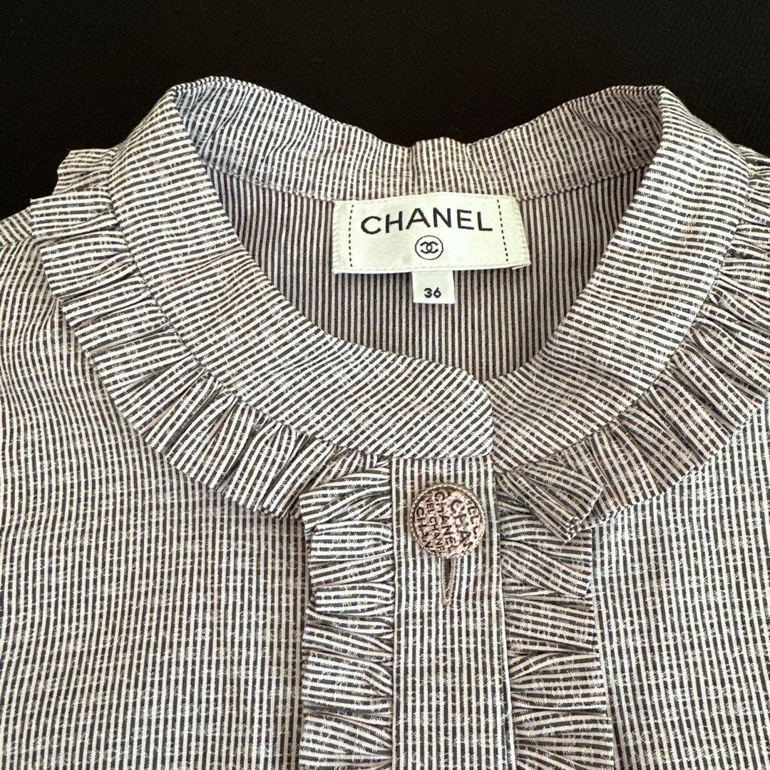 Chanel Sleeveless 36
