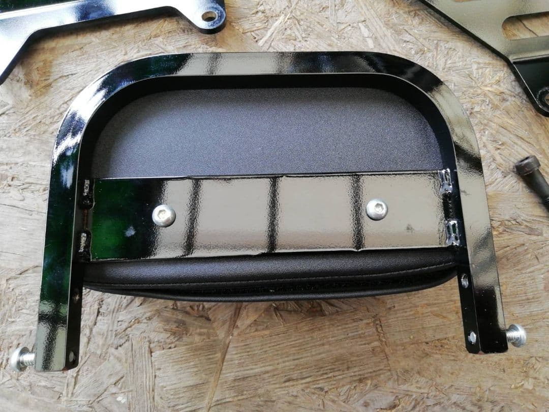 Sissy Bars Backrests 950
