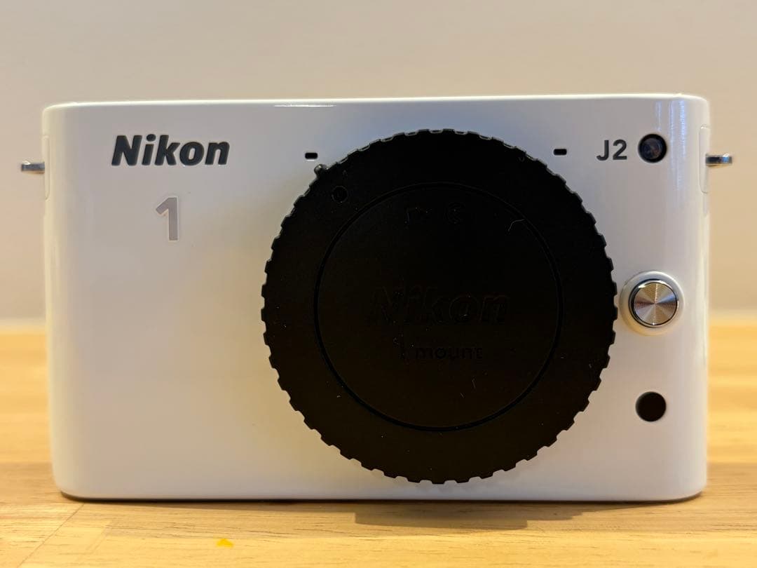 Nikon Digital Camera 1 J2