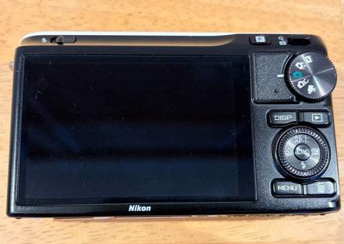 Nikon Digital Camera 1 J2