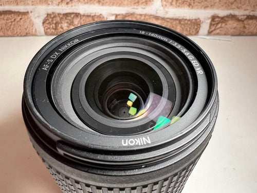 Zoom Lenses Af-S Dx Nikkor 18-140Mm F/3.5-5.6G Ed Vr