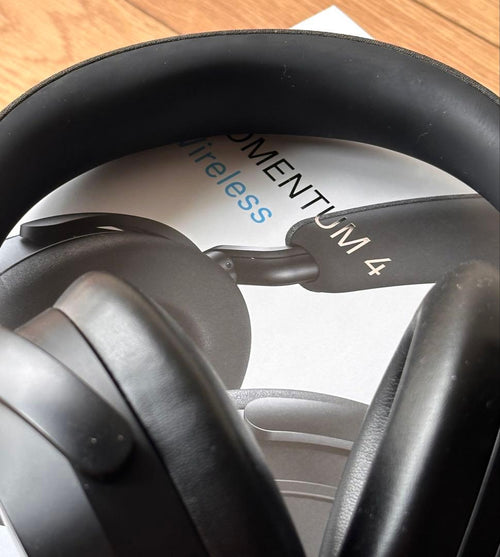 Sennheiser Wireless Headphones Momentum 4