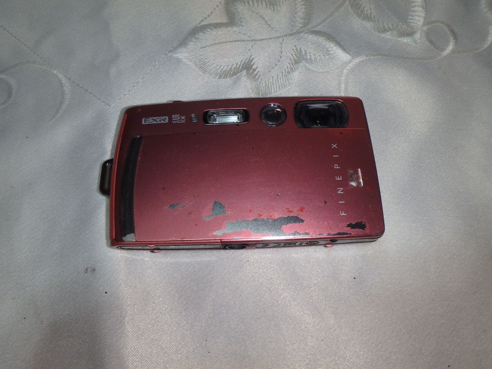 Fujifilm Compact Digital Camera Z1100 Exr Finepix