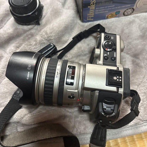 Slr Camera (Film)