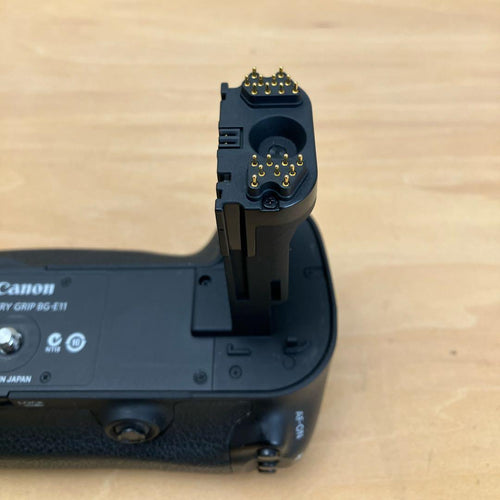 Canon Other Bg-E11