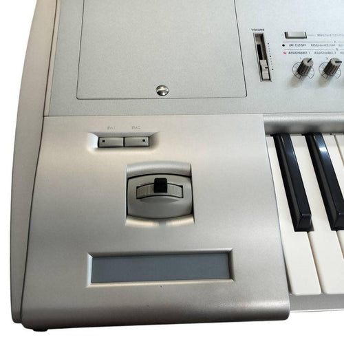 Korg Modular Synthesizers 815 Triton V2 61