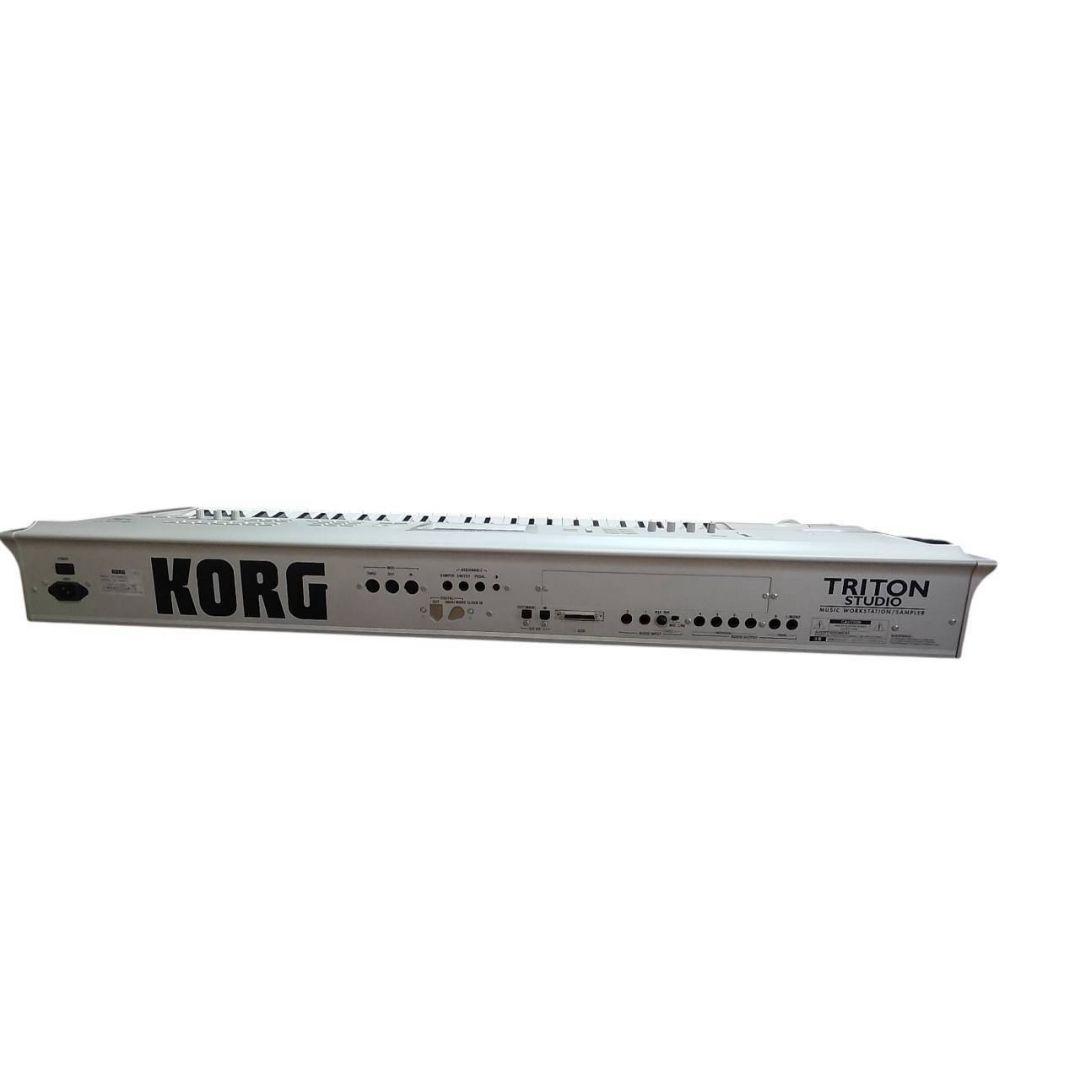 Korg Modular Synthesizers 815 Triton V2 61