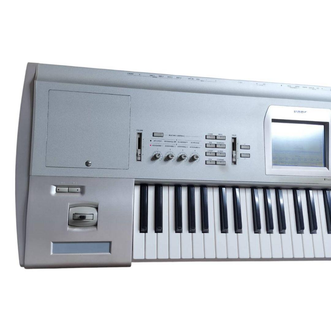 Korg Modular Synthesizers 815 Triton V2 61