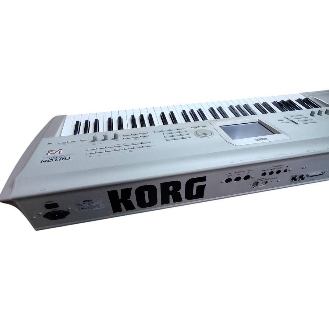 Korg Modular Synthesizers 815 Triton V2 61