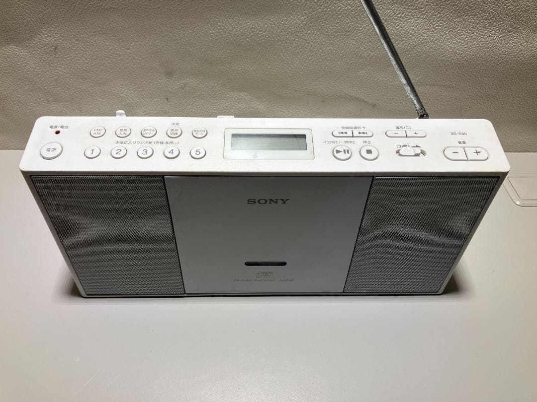 Sony Radio And Boombox Zs-E30 #Y876
