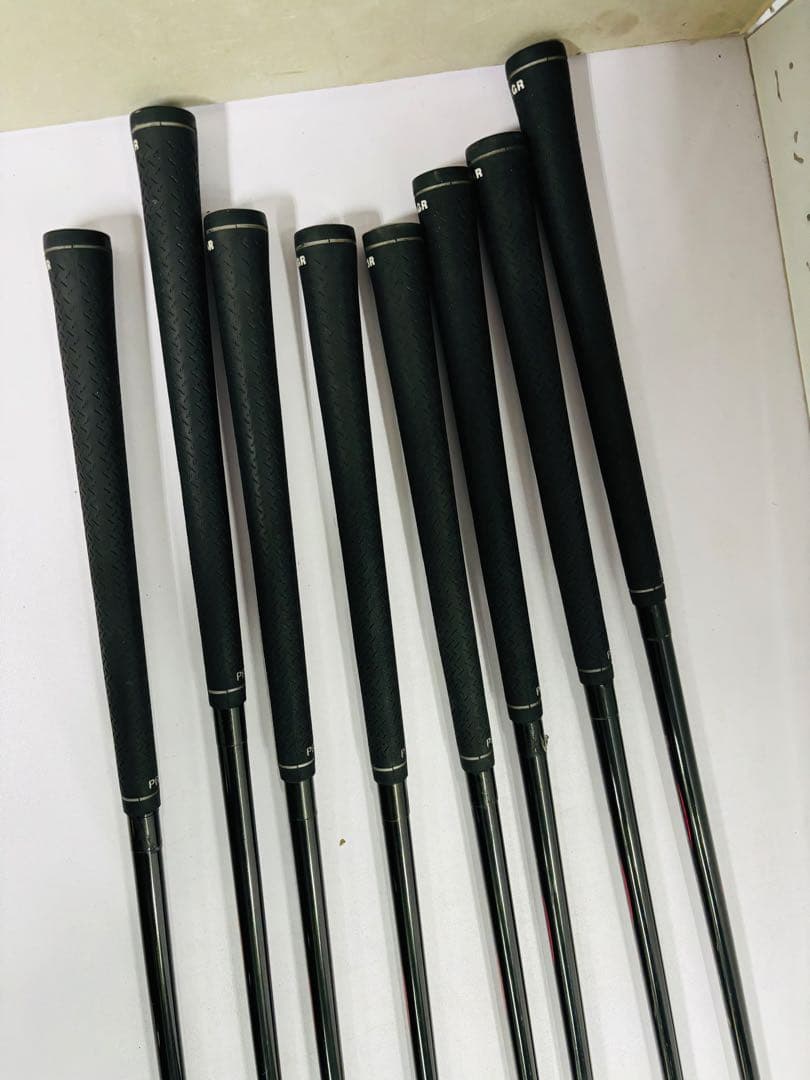 Prgr Iron Sets (8 Tr-X 925Cr
