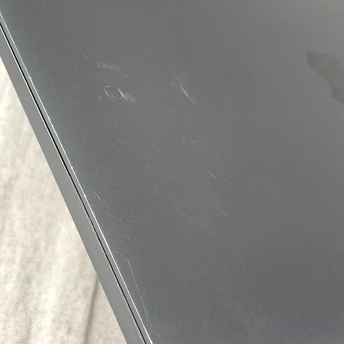 Apple Macbook Body Pro (13 2020 Thunderbolt 3 X 4) I5 16Gb 512Gb A2251