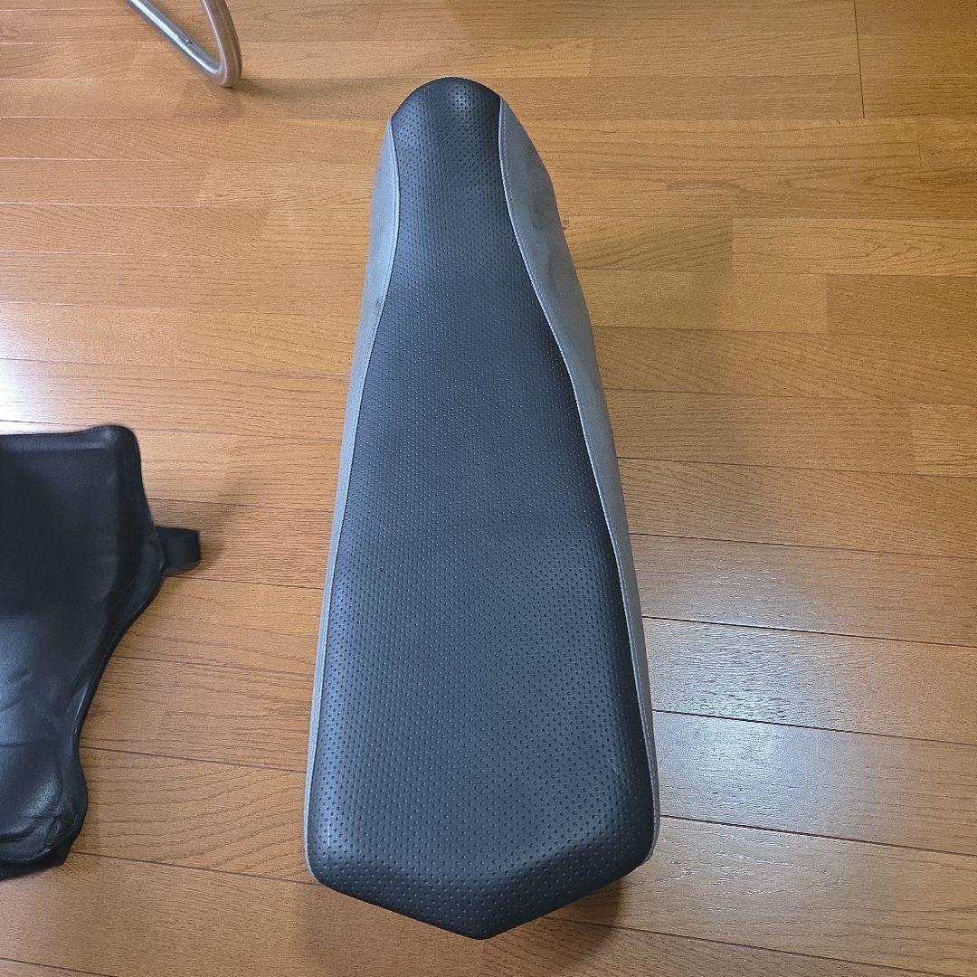 Seats Y'S Gear