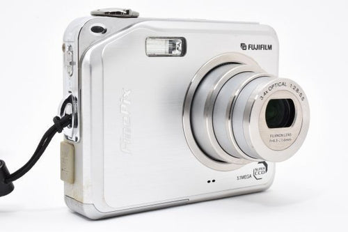 Fujifilm Compact Digital Camera Finepix V10 5.1Mega #0806A