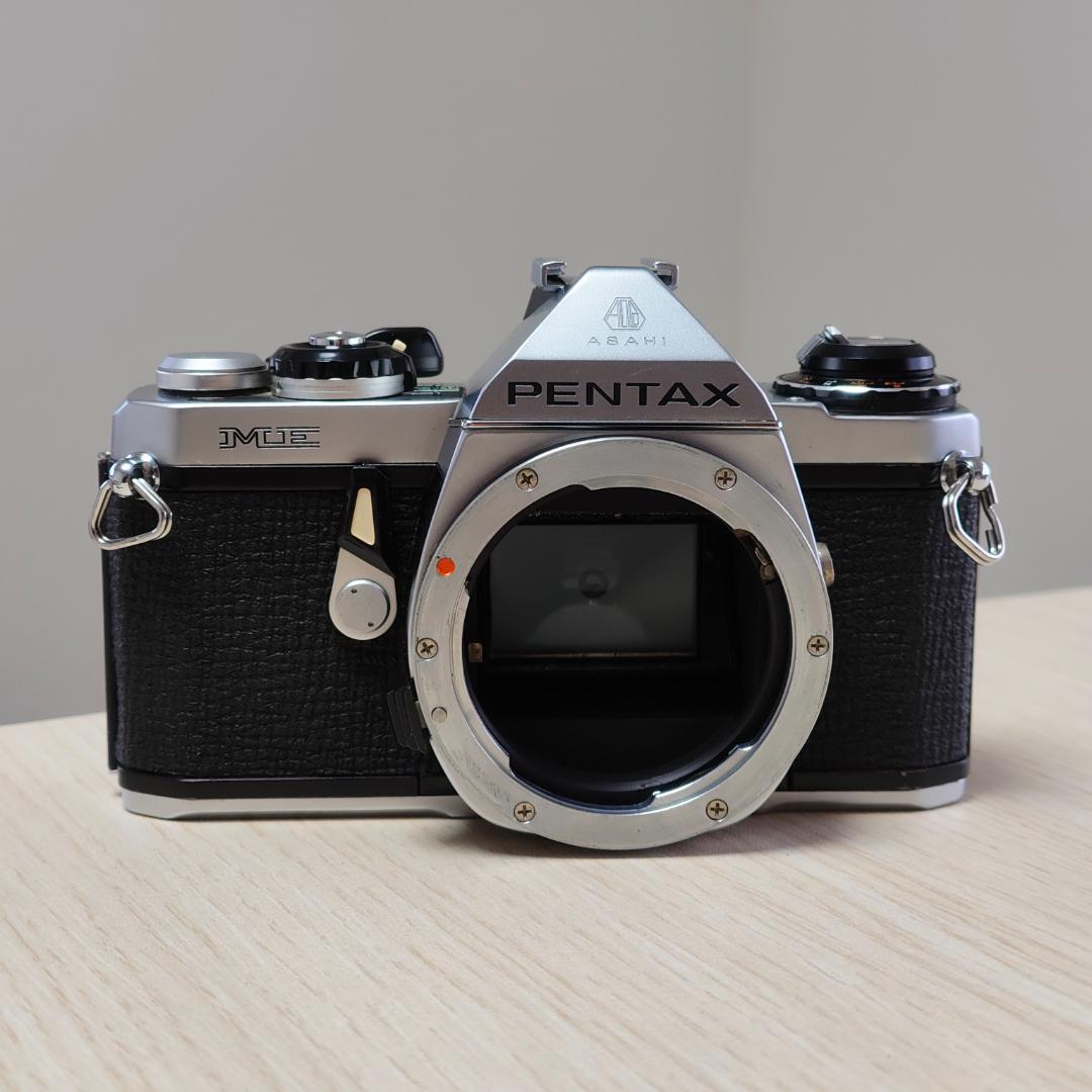 Pentax Slr Camera (Film) Me