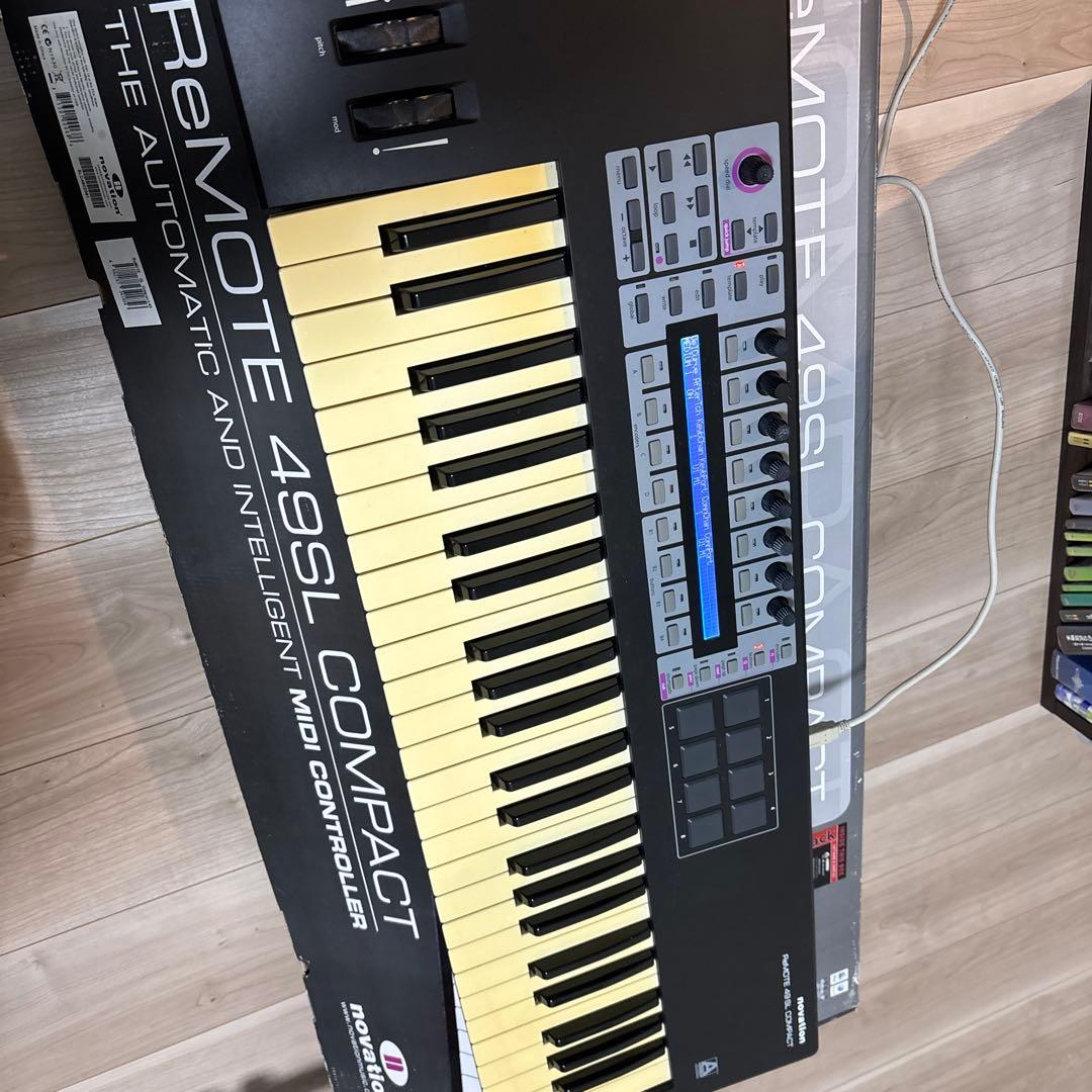 Midi Keyboard Pad Novation Remote 49Sl Compact