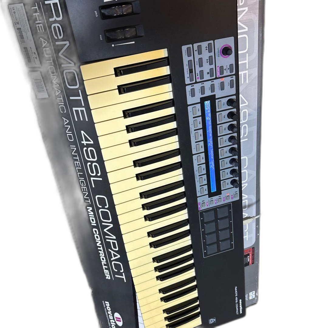 Midi Keyboard Pad Novation Remote 49Sl Compact