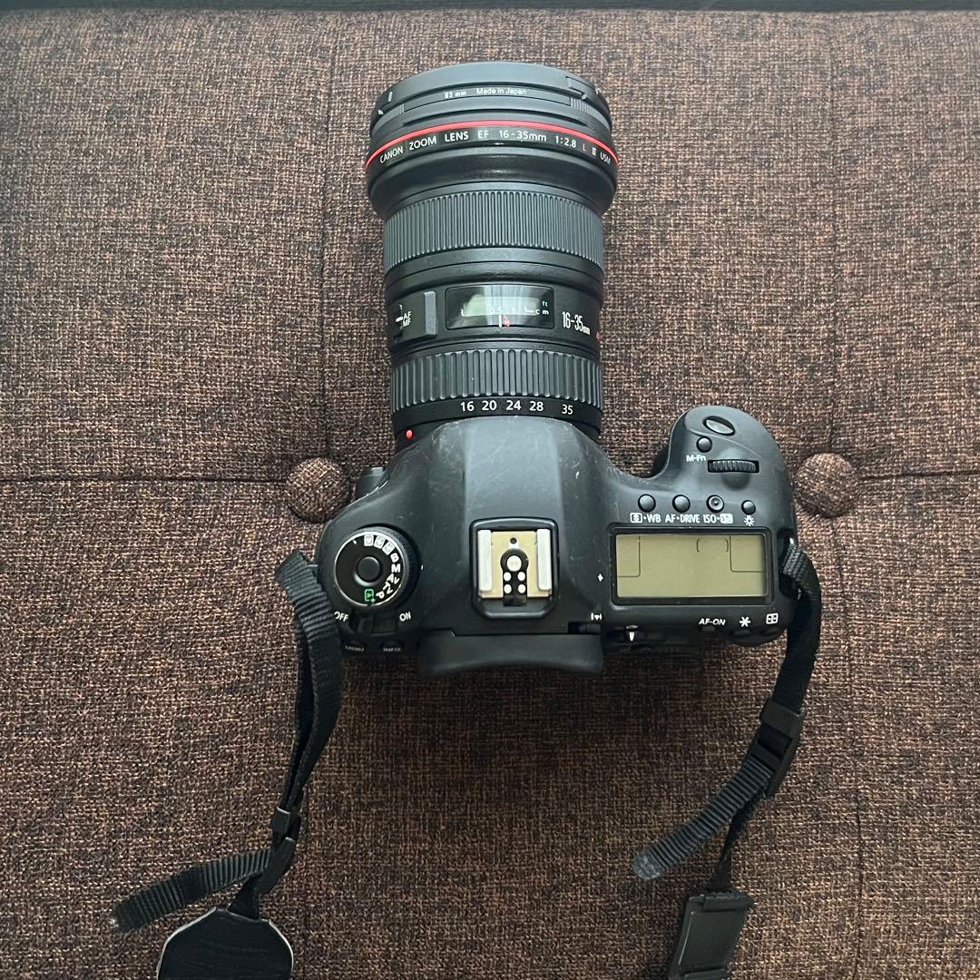 Digital Slr Canon Eos 5D Mark Iii 16-35Mm