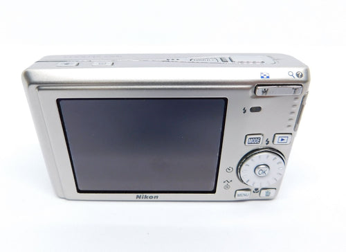 Nikon Compact Digital Camera Coolpix S500 Y2K Ccd