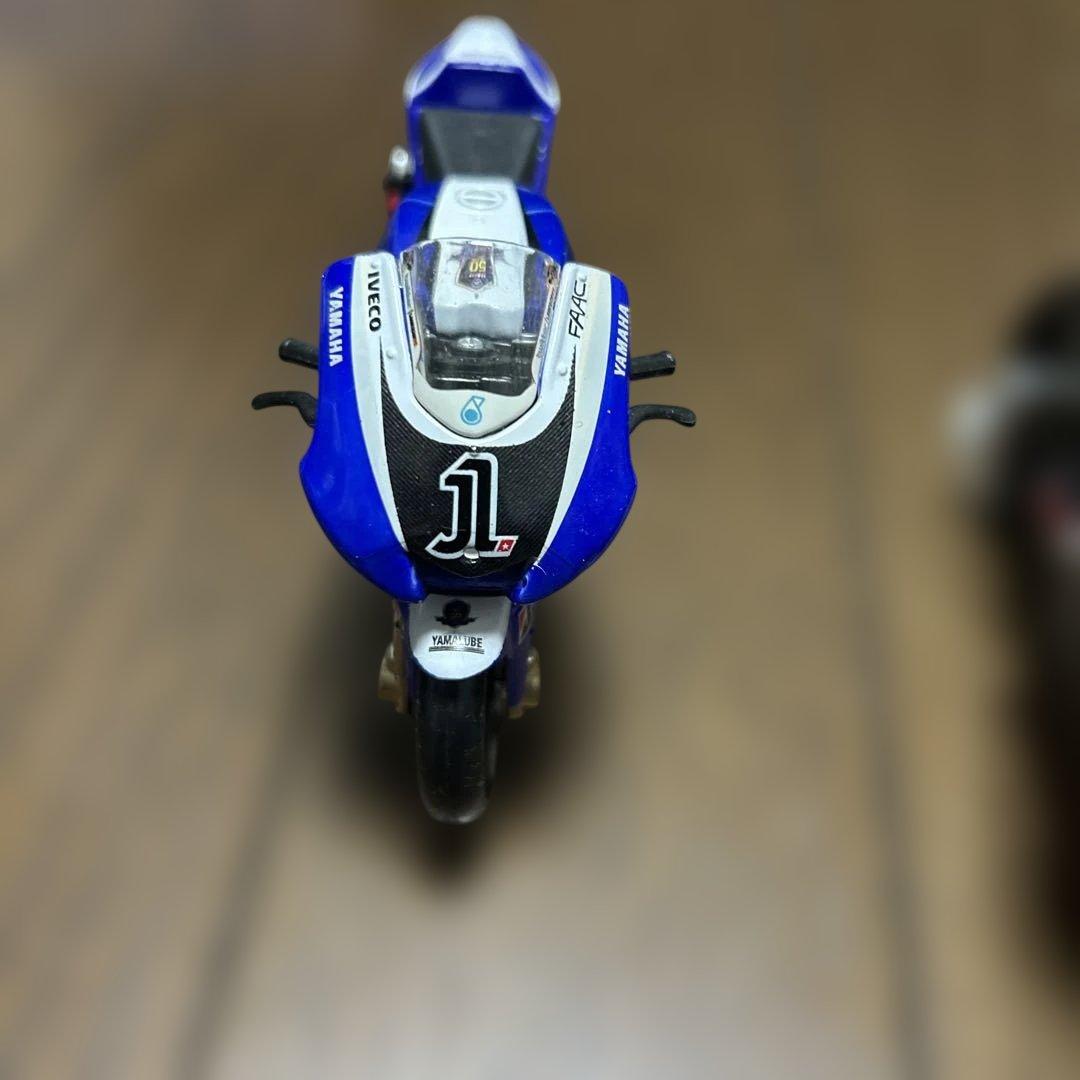 Motorcycle Bike Yamaha Yzr-M1 Ducati