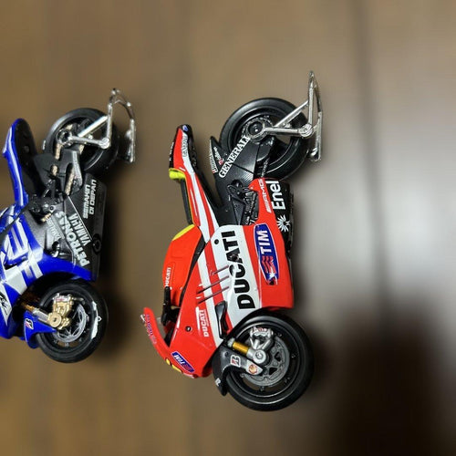 Motorcycle Bike Yamaha Yzr-M1 Ducati