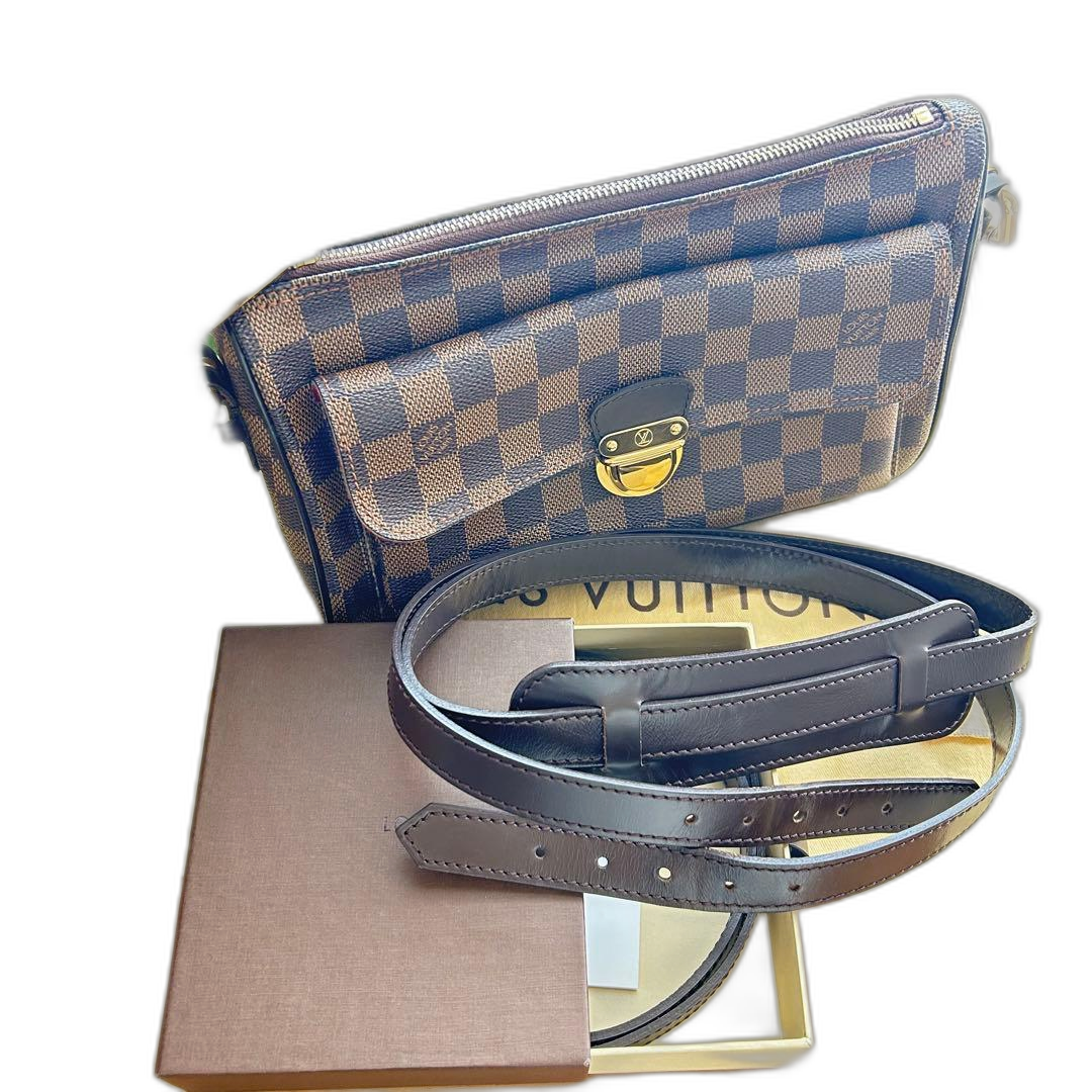 Louis Vuitton Shoulder Bag