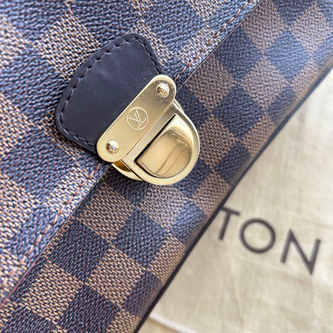 Louis Vuitton Shoulder Bag