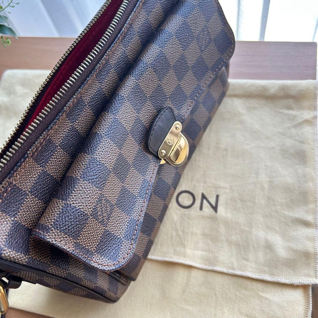 Louis Vuitton Shoulder Bag