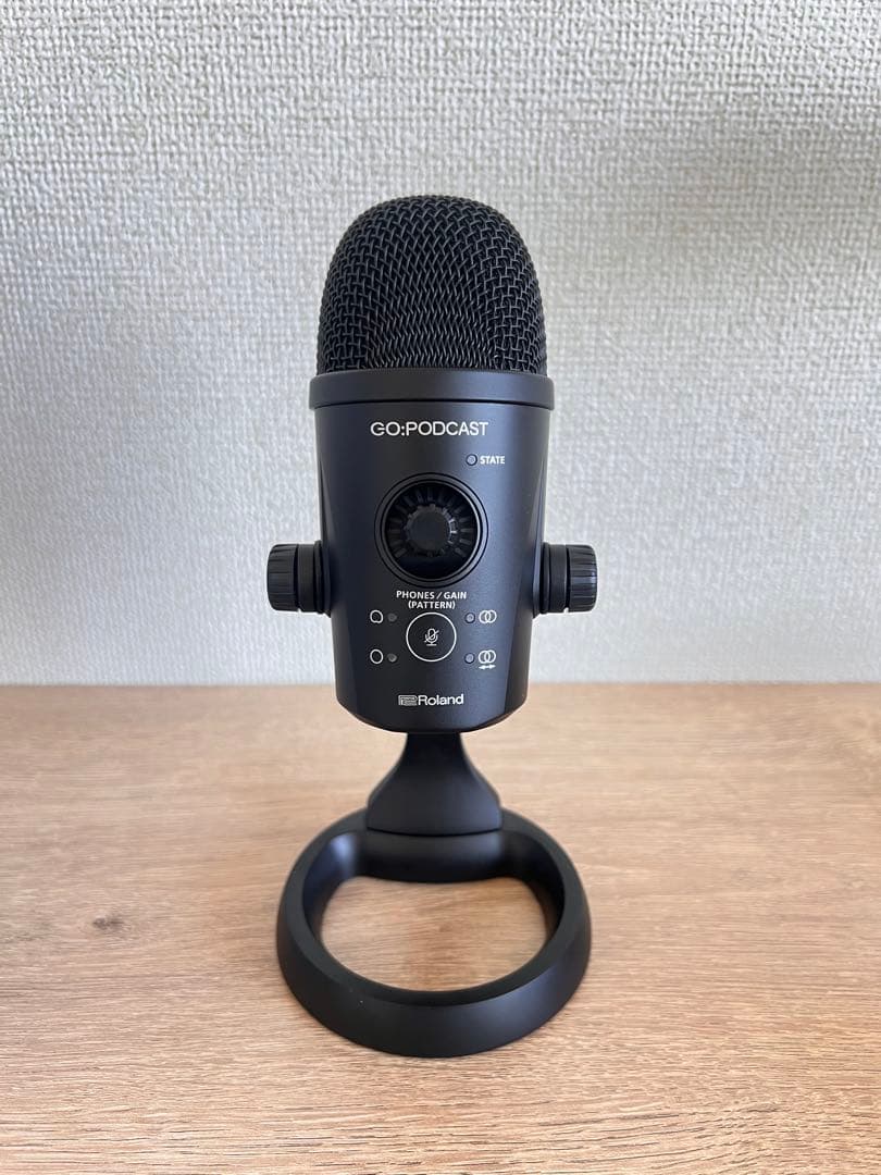Roland Condenser Microphone Go-Podcast