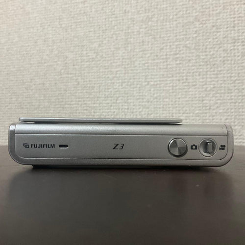 Fujifilm Compact Digital Camera Finepix Z3