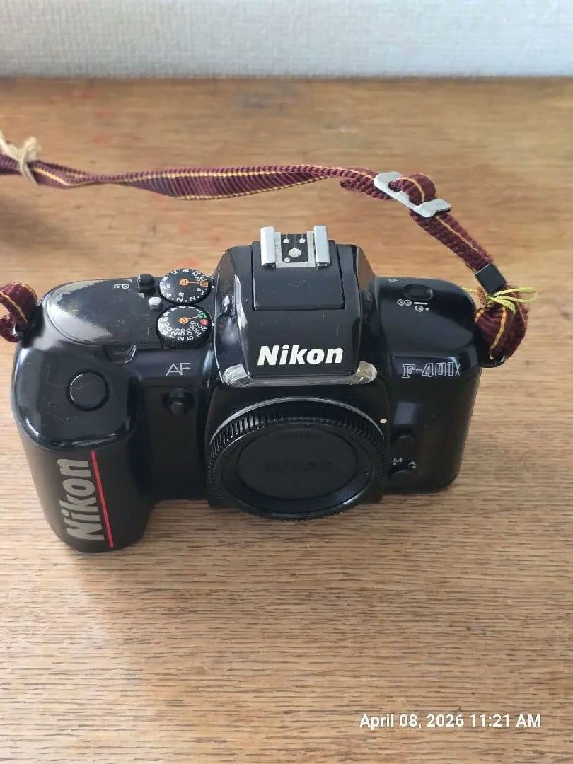 Nikon Slr Camera (Film) F401X