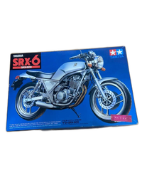 Tamiya Motorcycle Bike Yamaha Srx-6 1/12