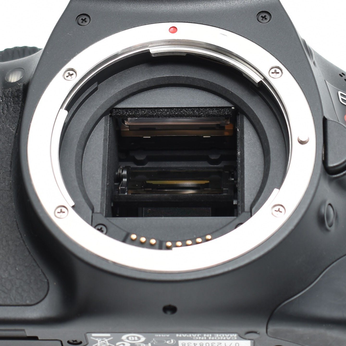 Digital Slr B#12039 Canon Eos Kiss X4 Ef-S 18-135 Is Kissx4-18135Is