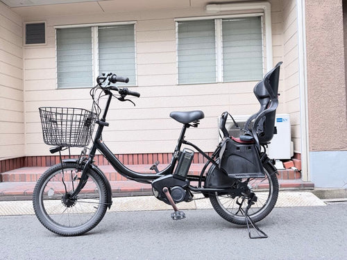 With Child Seat