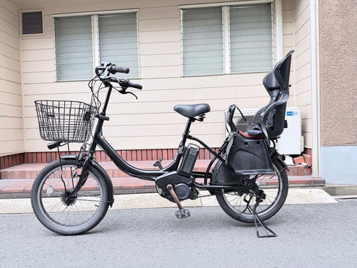 With Child Seat