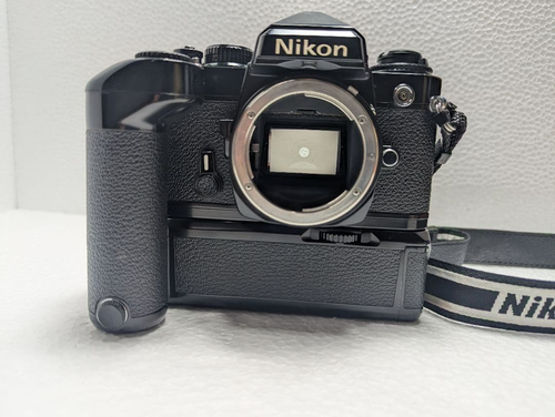 Nikon Slr Camera (Film) Fe Md-12