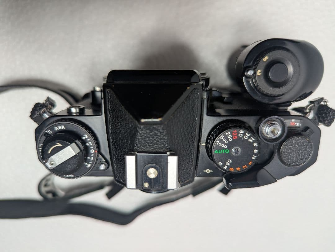 Nikon Slr Camera (Film) Fe Md-12