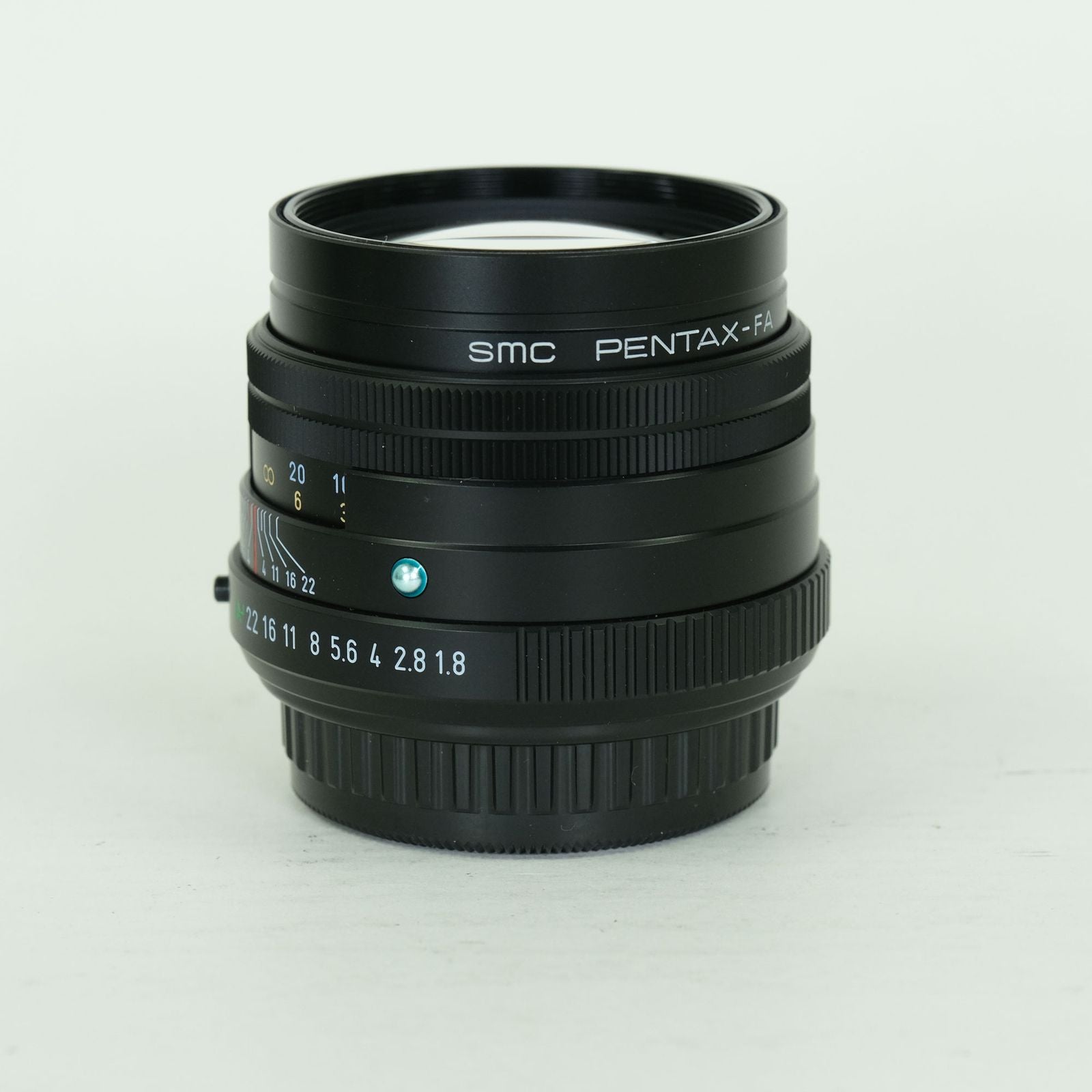 Pentax Lens (Single Focus) Fa77Mm F1.8 K