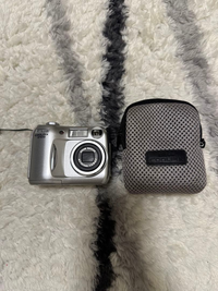 Compact Digital Camera Nikon Coolpix 2100