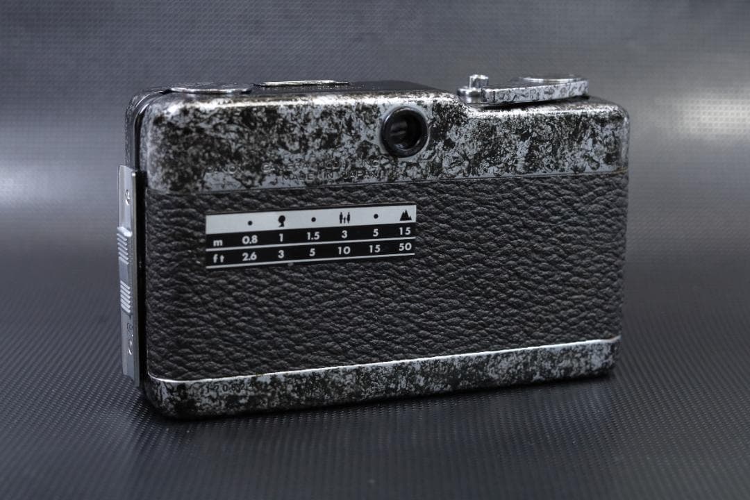Canon Compact Camera (Film) Oh Demi F2.8