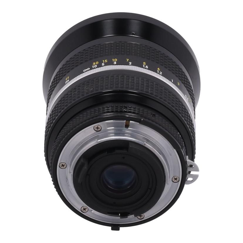 Nikon Video Camera Lens /28 New 28-45Mm F4.5 B 42