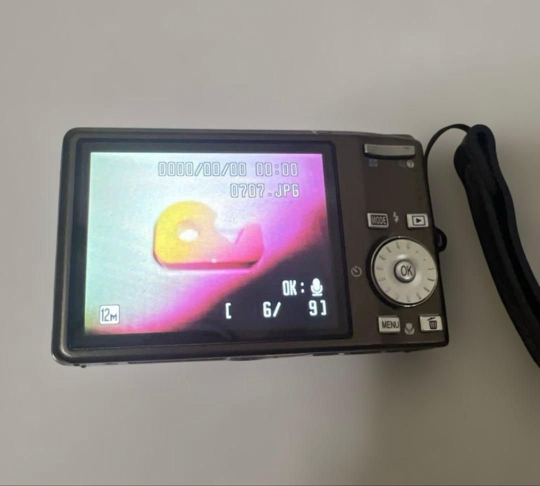 Nikon Compact Digital Cameras Coolpix S700