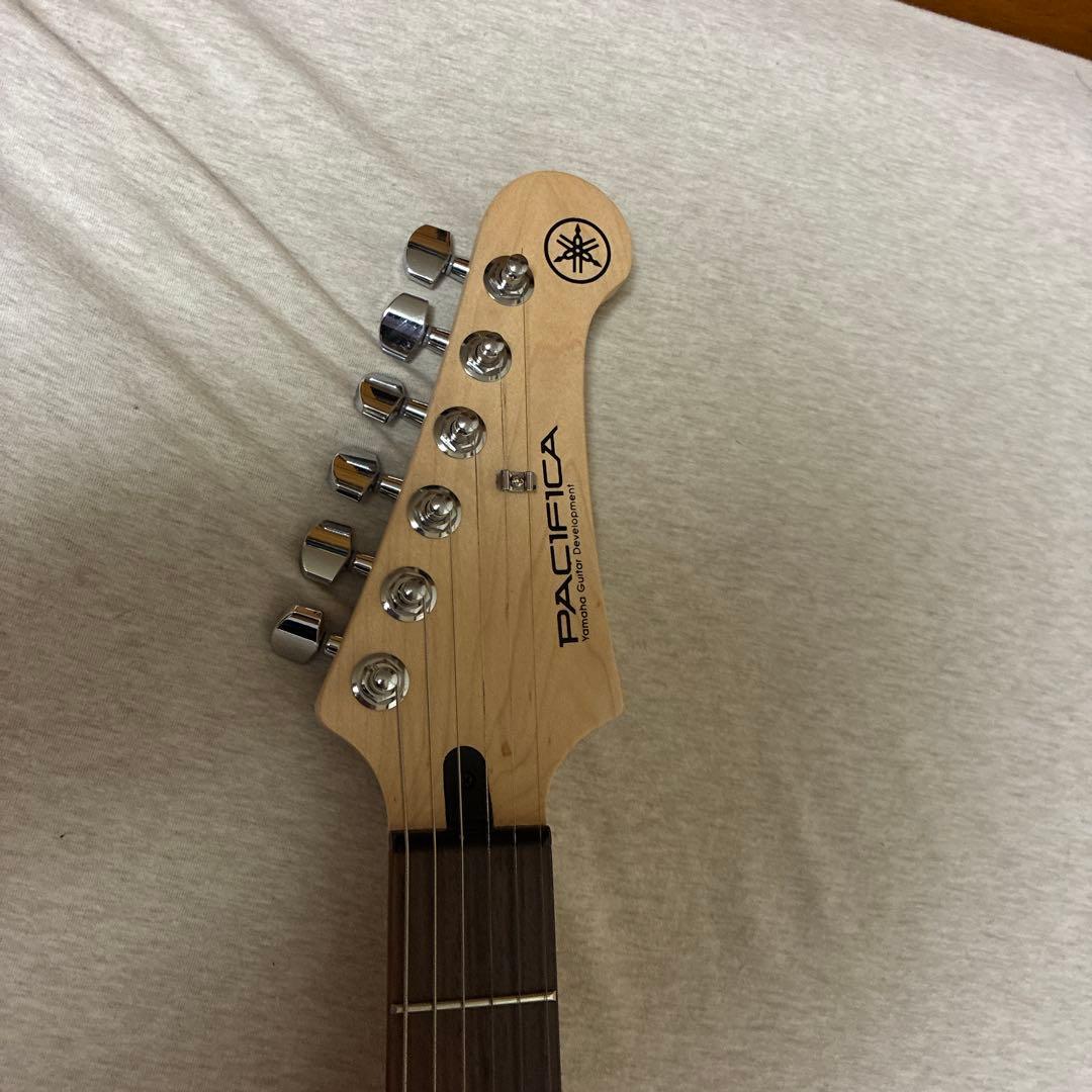 Yamaha Electric Guitars Pacifica Pac112V